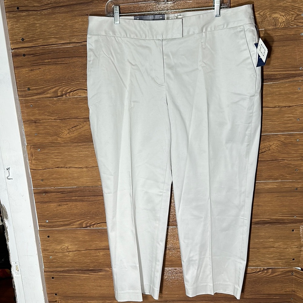 Liz Claiborne cropped white Jackie pants plus size 16 white new with tags